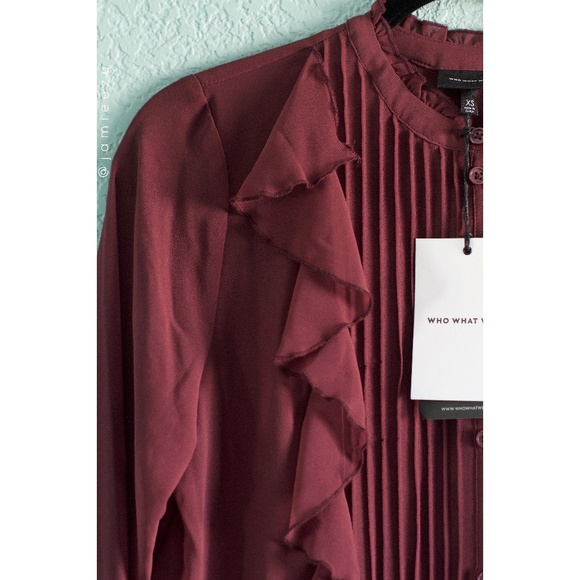 Who What Wear | NWT Sheer Tuxedo Ruffle Bib Blouse - Picture 2 of 8